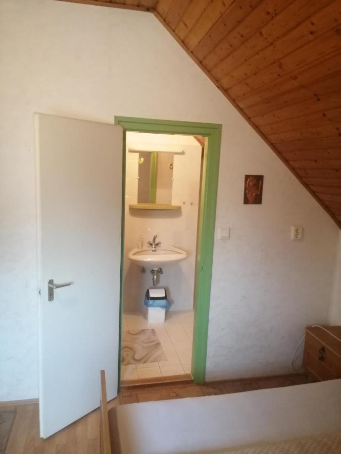 Palinkas Jo Reggelt! Apartment Heviz Exterior photo